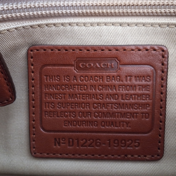 Coach Legacy, Amanda Flap Shoulder Bag, 2012 - Picture 6 of 15